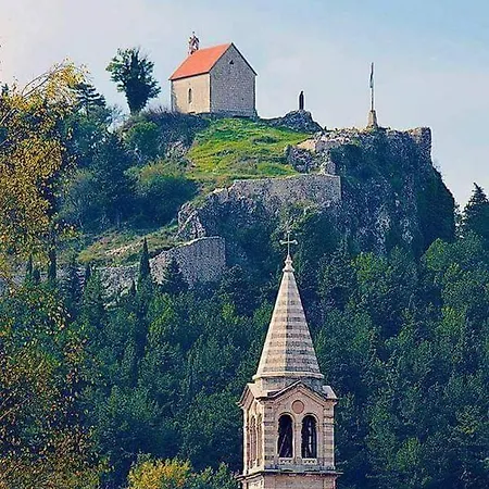 Prázdninový dům Holiday Home Sesardic Sinj